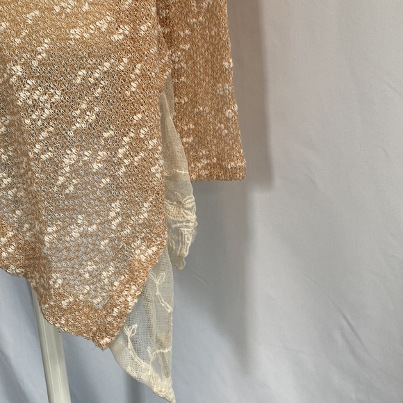 ❤️3/$30 Wet Seal Cardigan with Lace Trim - Picture 4 of 9